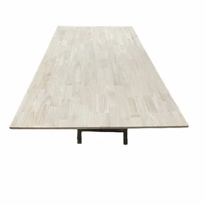 Gumový drevený panel vo farbe surového dreva