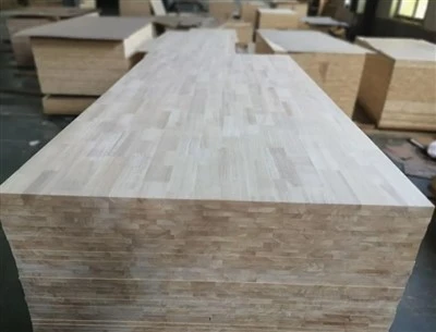 Wood Finger Joint Drevené dosky Borovicová guma